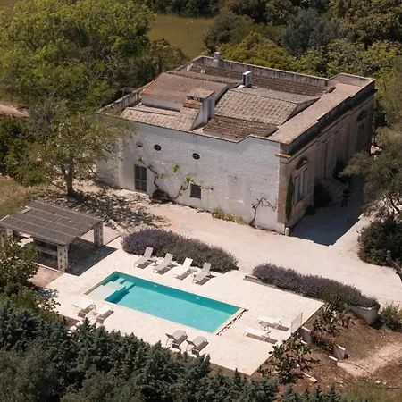בית נופש Masseria Hestia With Private Pool *